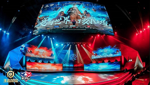 教练组与裁 教练组与裁