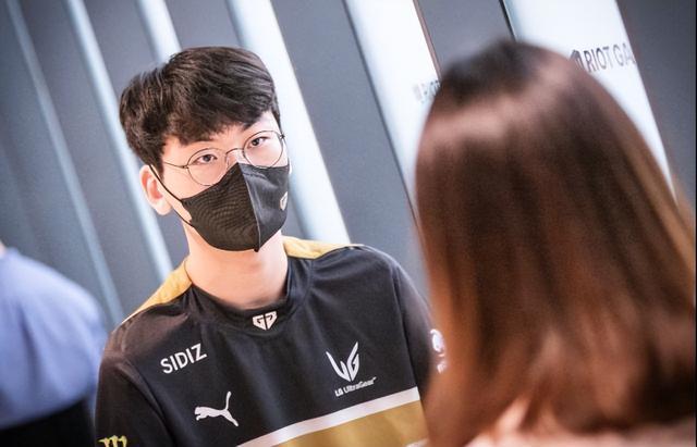 伙伴AI与 伙伴AI与